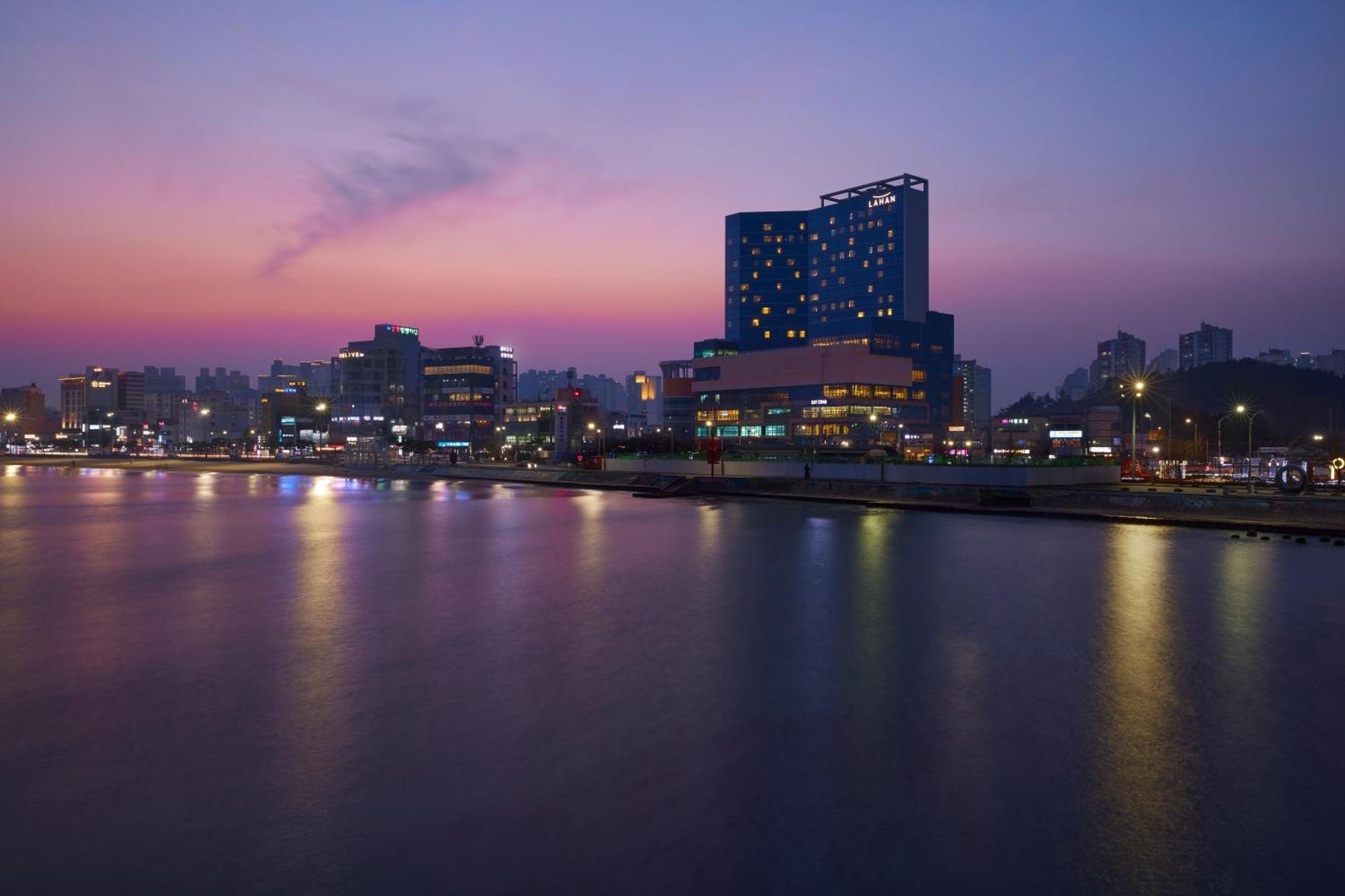 Lahan Hotel Pohang Exterior photo